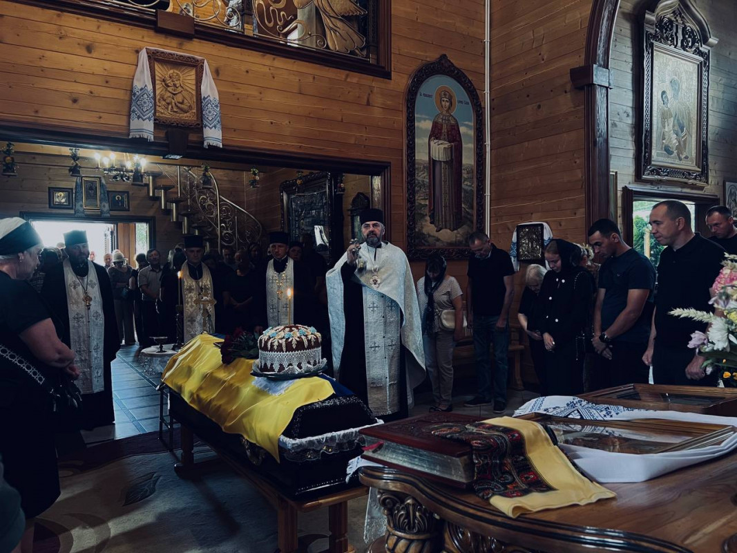 Серце зупинилося під час бойового завдання: волиняни попрощалися із захисником Ігорем Пригарським