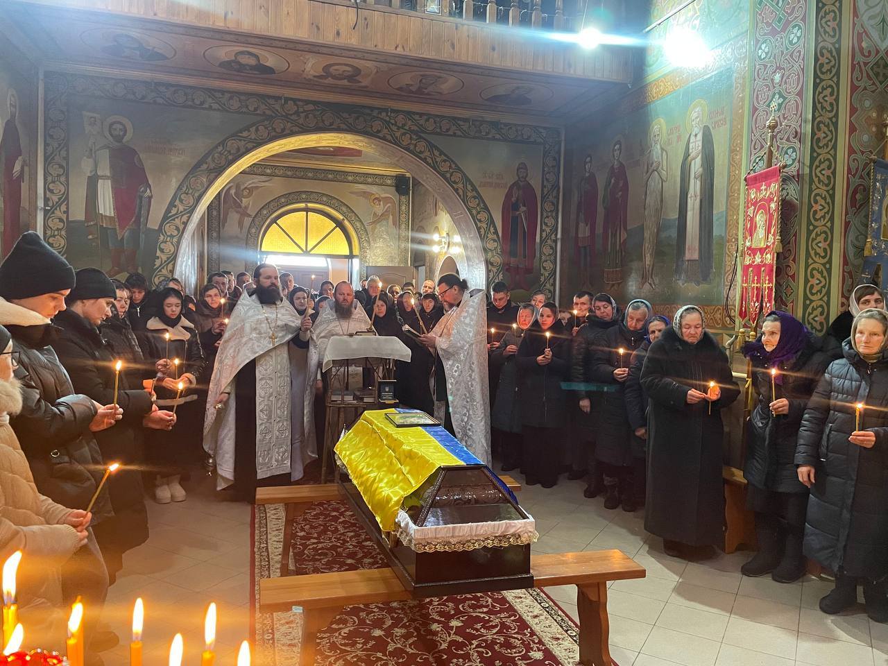 Понад два роки вважався зниклим безвісти: на Волині попрощалися з Героєм Олегом Півнем