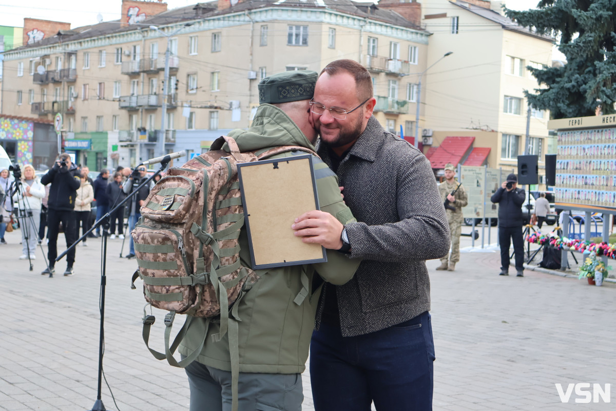 У Луцьку вшанували захисників і захисниць України