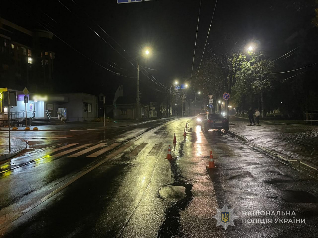У Луцьку авто збило 19-річну дівчину, вона у лікарні
