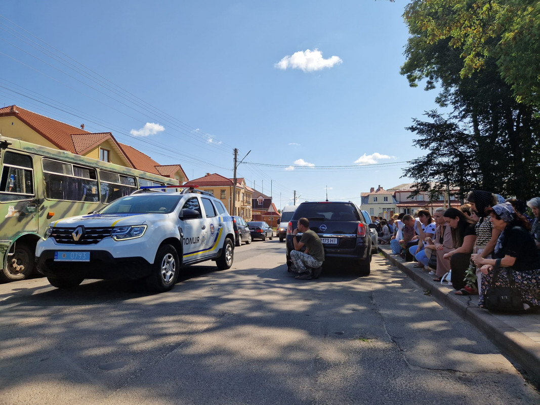 З братом повернувся з-за кордону і став на захист України: на Волині попрощались із Героєм Володимиром Гаврилюком