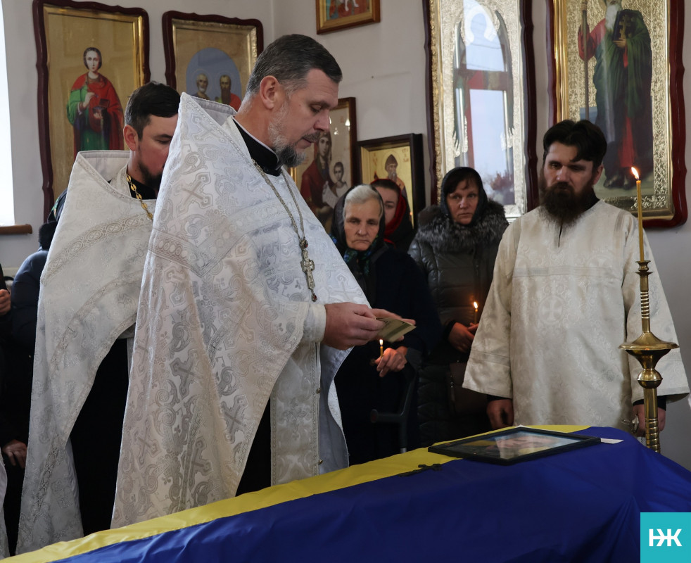 Рік надії й очікування: на Волині попрощалися з Героєм Віктором Фесиком