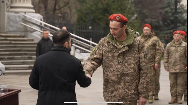 Воїн з Волині Олег Смага отримав державну нагороду від Президента України