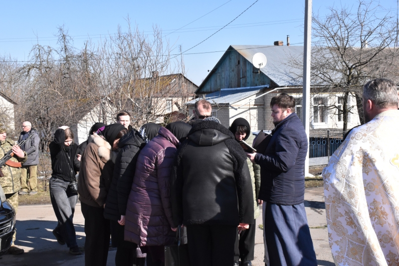 Дорогою додому зупинилося серце: на Волині попрощалися із військовим Анатолієм Стасюком
