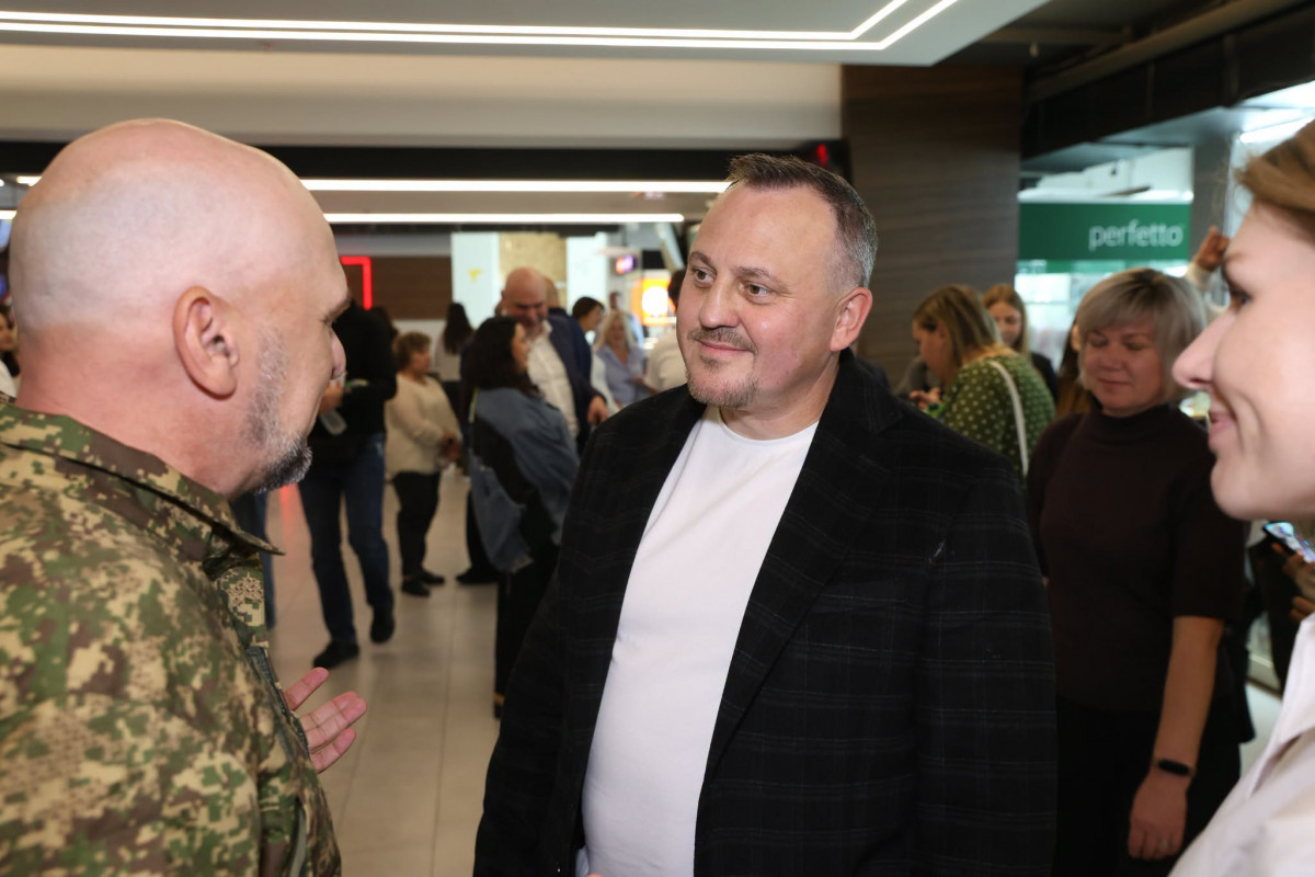 У Луцьку відбувся допрем’єрний показ фільму про молодого Довженка: коли стрічка вийде у прокат