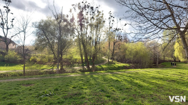 Як виглядає парк 900-річчя у Луцьку навесні 2026. Фоторепортаж