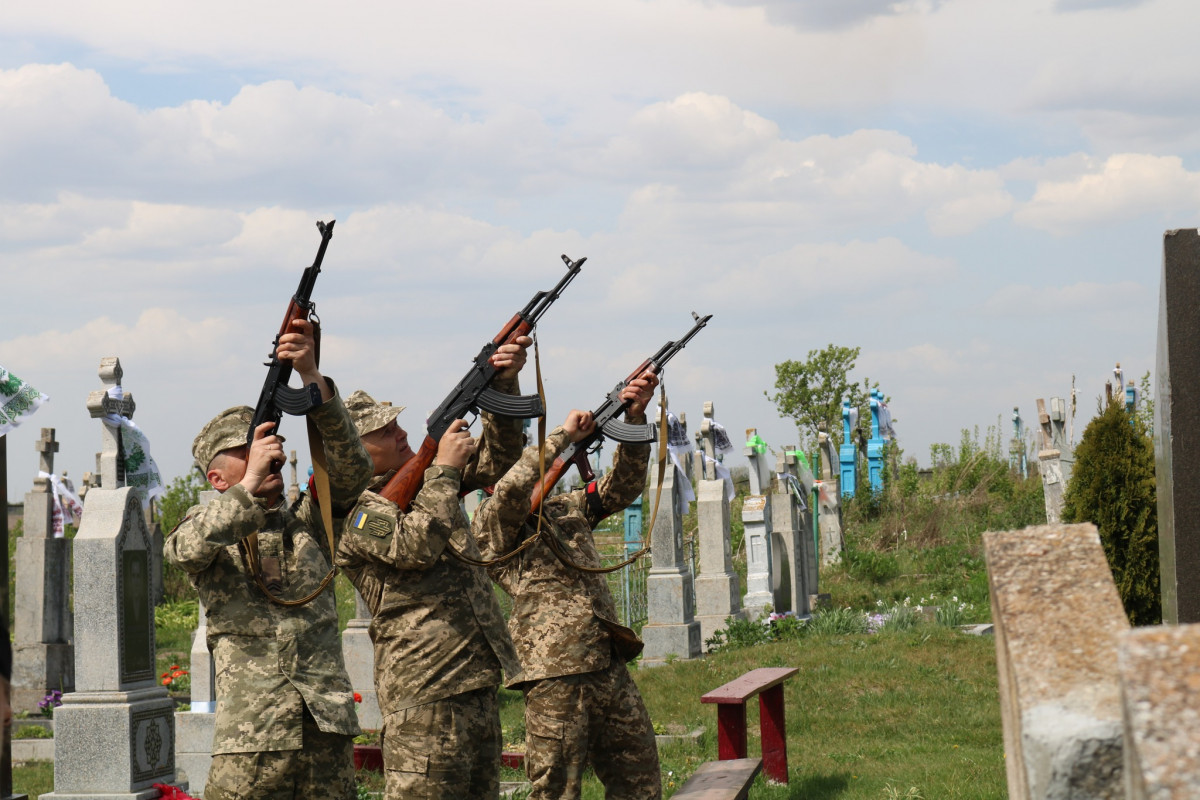 Три з половиною роки очікування: на Волині попрощалися із Героєм Володимиром Забродоцьким