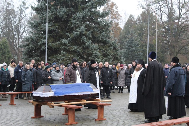 Двоє синів втратили батька: на Волинь «на щиті» повернувся полеглий Герой Микола Голінчук