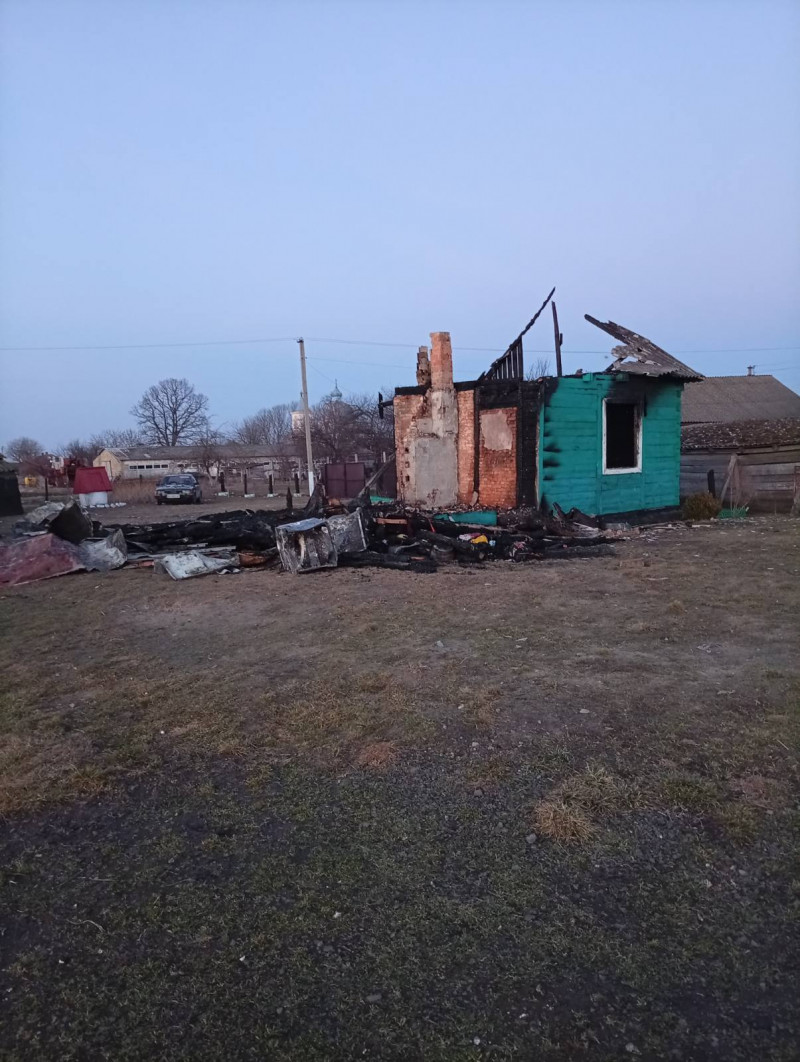 Пожежа знищила будинок: на Волині сім’я з п’ятьма дітьми залишилася без житла