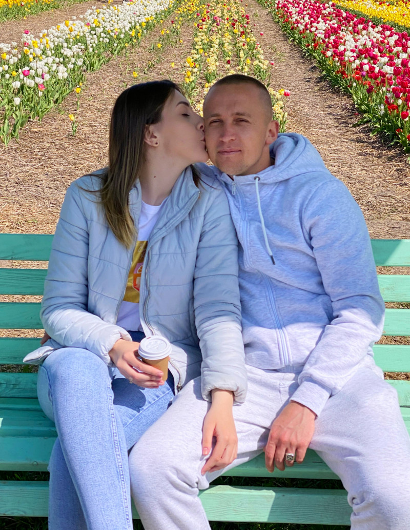 На світанку після загибелі дав про себе знати уві сні. Спогади про полеглого захисника з Волині