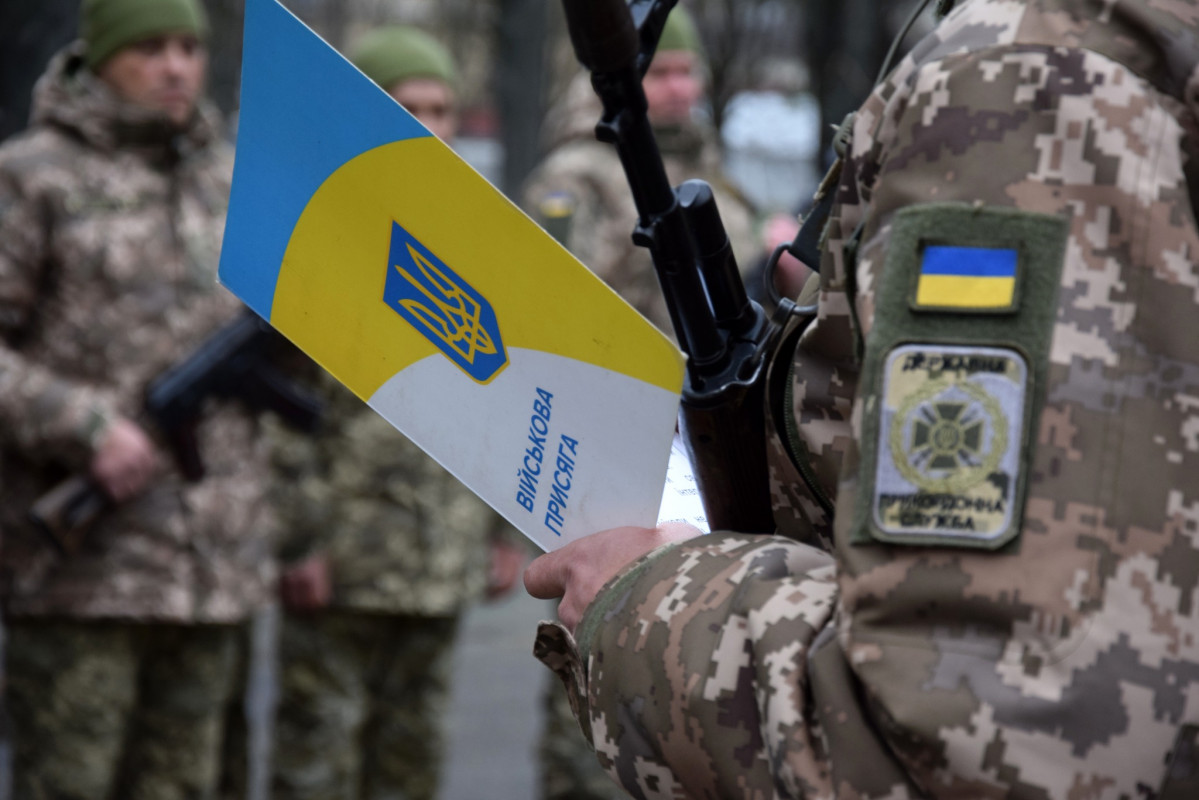 На Волині рекрути-прикордонники склали присягу: серед них 54-річний майстер карате