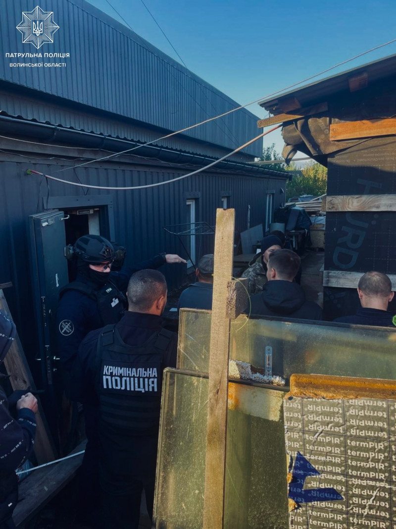 На Волині викрили шахраїв-«ясновидців», які виманювали гроші у важкохворих, переселенців і військових