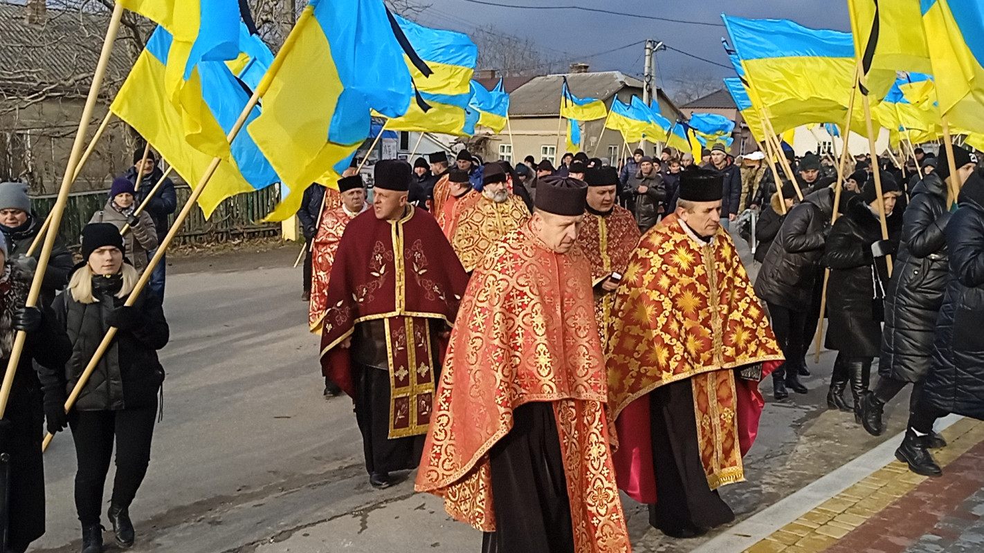 Загинув унаслідок вибуху ворожого снаряда: попрощалися із ексгравцем луцької «Волині» Романом Годованим