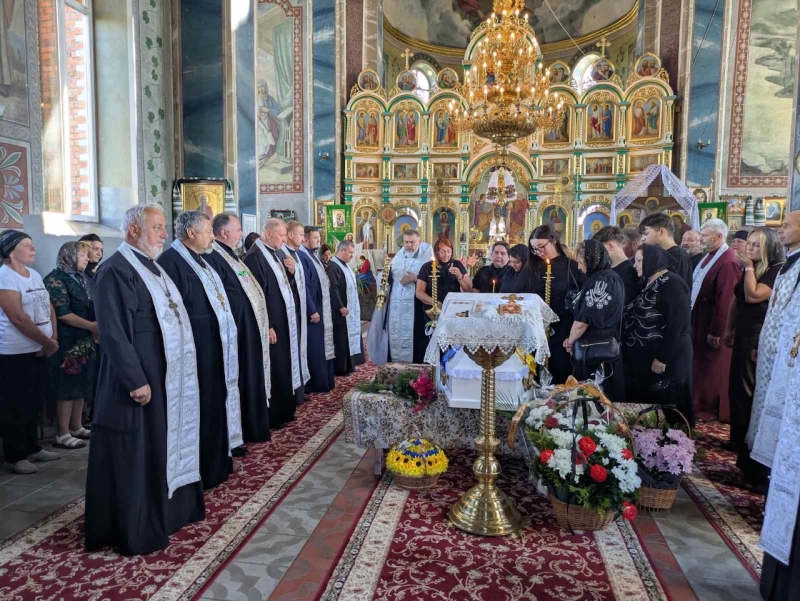 На Волині попрощалися із загиблим Героєм Миколою Кузнєчихіним