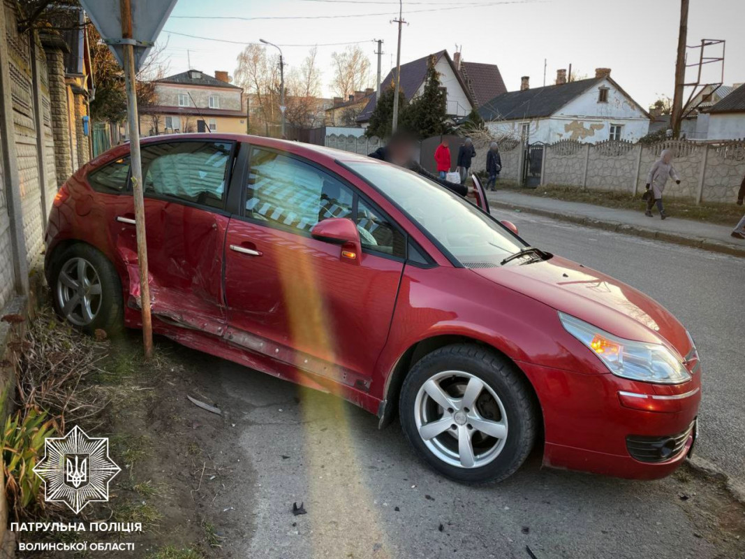 Аварія у Луцьку: зіткнулися дві автівки