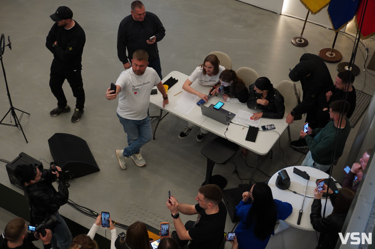 У Луцьку закрили збір майже на 3 мільйони доларів на лікування Матвія Колядюка