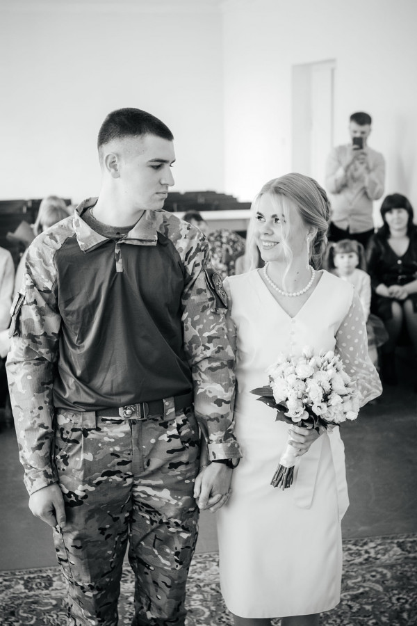 На Волині одружився військовий