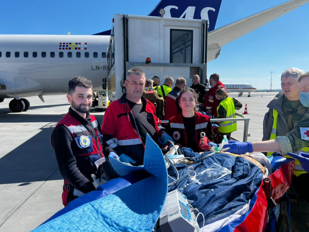 Понад 36% опіків тіла: медики Волині провели складне транспортування важкохворого пацієнта до Польщі