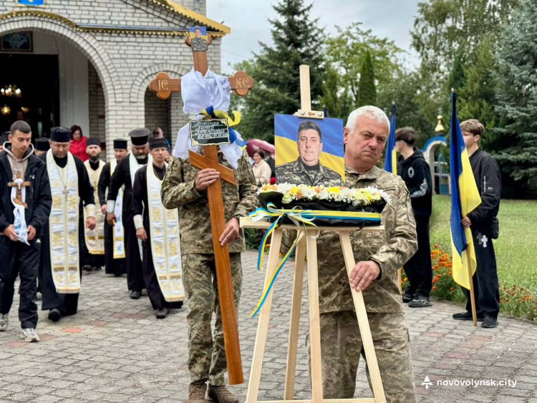 Із 2015 року захищав Україну: на Волині провели в останню путь воїна Андрія Микитюка