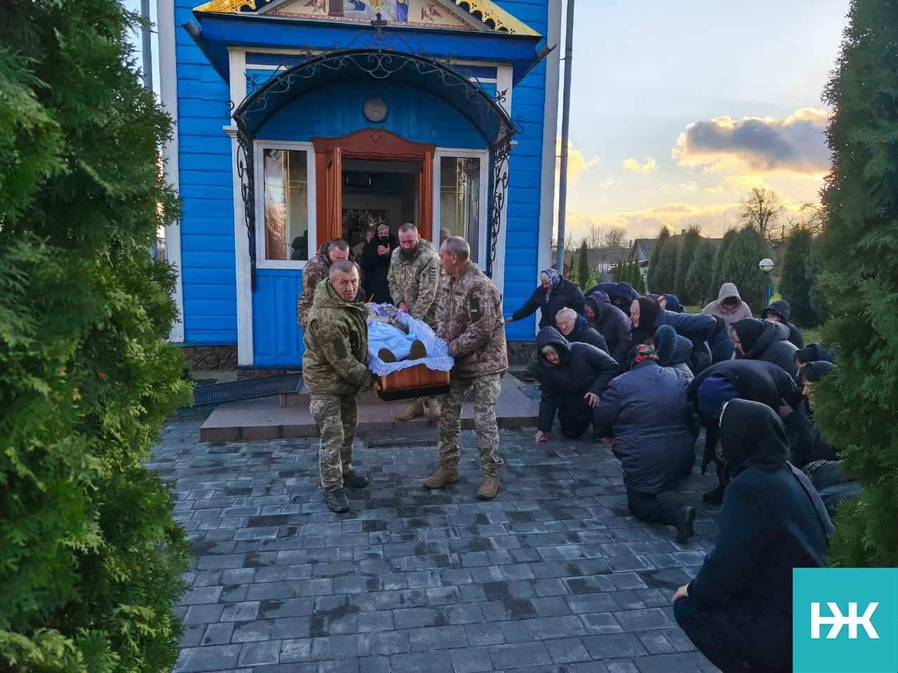 Згубні наслідки війни настигли вдома: на Волині попрощалися з Героєм Михайлом Ковзоловичем