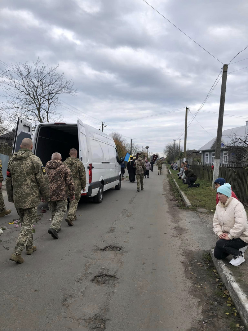 Воював 4 місяці: на Волині поховали 22-річного Героя Андрія Мельничука, який вважався зниклим безвісти