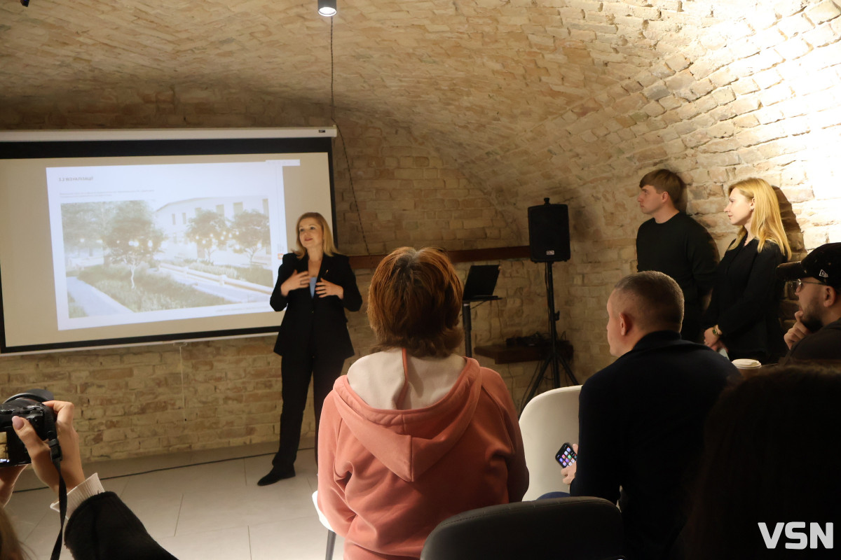 Як планують реорганізувати двори на вулиці Братковського у Луцьку? Фоторепортаж