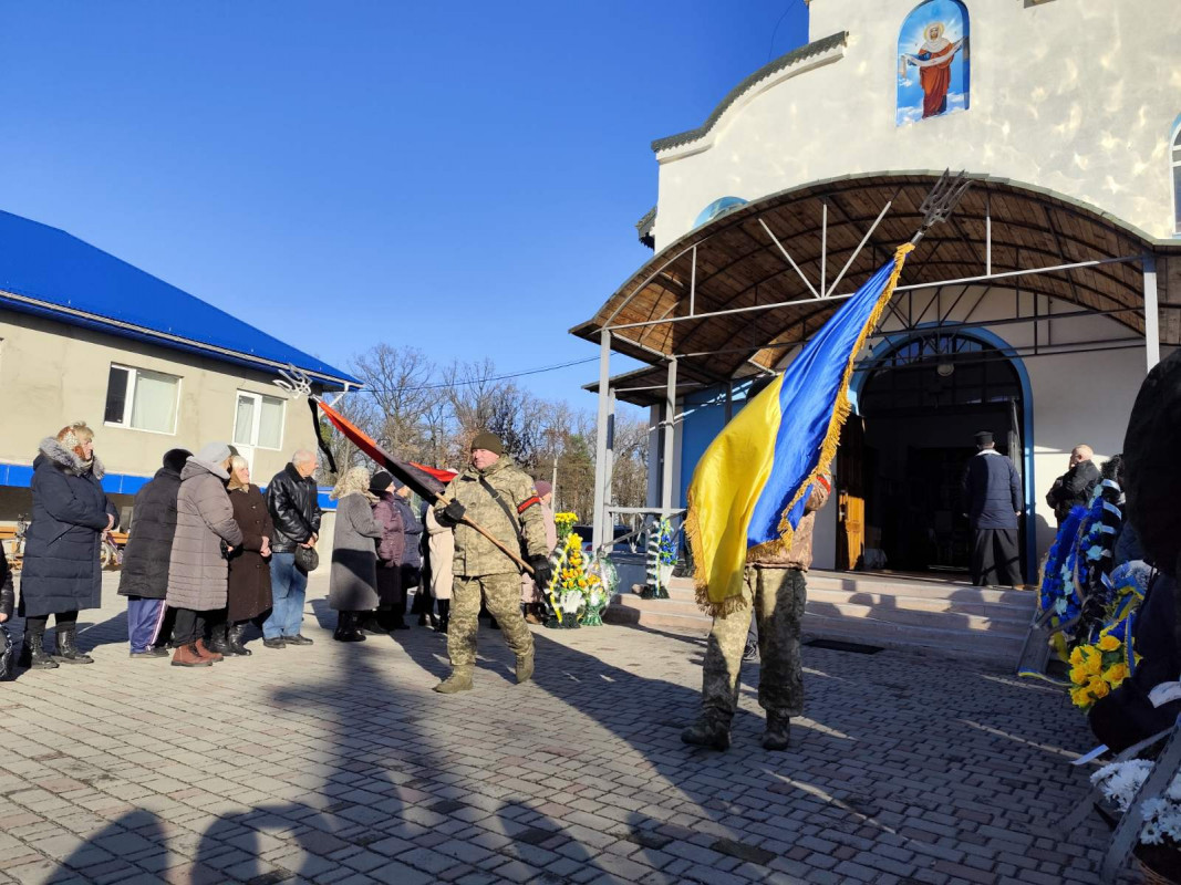 Серце зупинилося у лікарні: на Волині попрощались з ветераном війни Олександром Бондарем