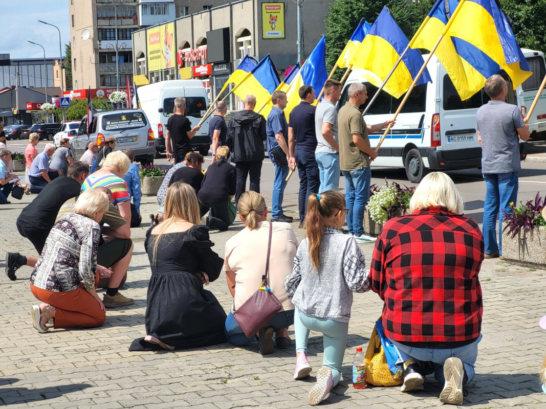 Серце не витримало жахів війни: на Волині попрощались з молодим Героєм Русланом Мазуриком