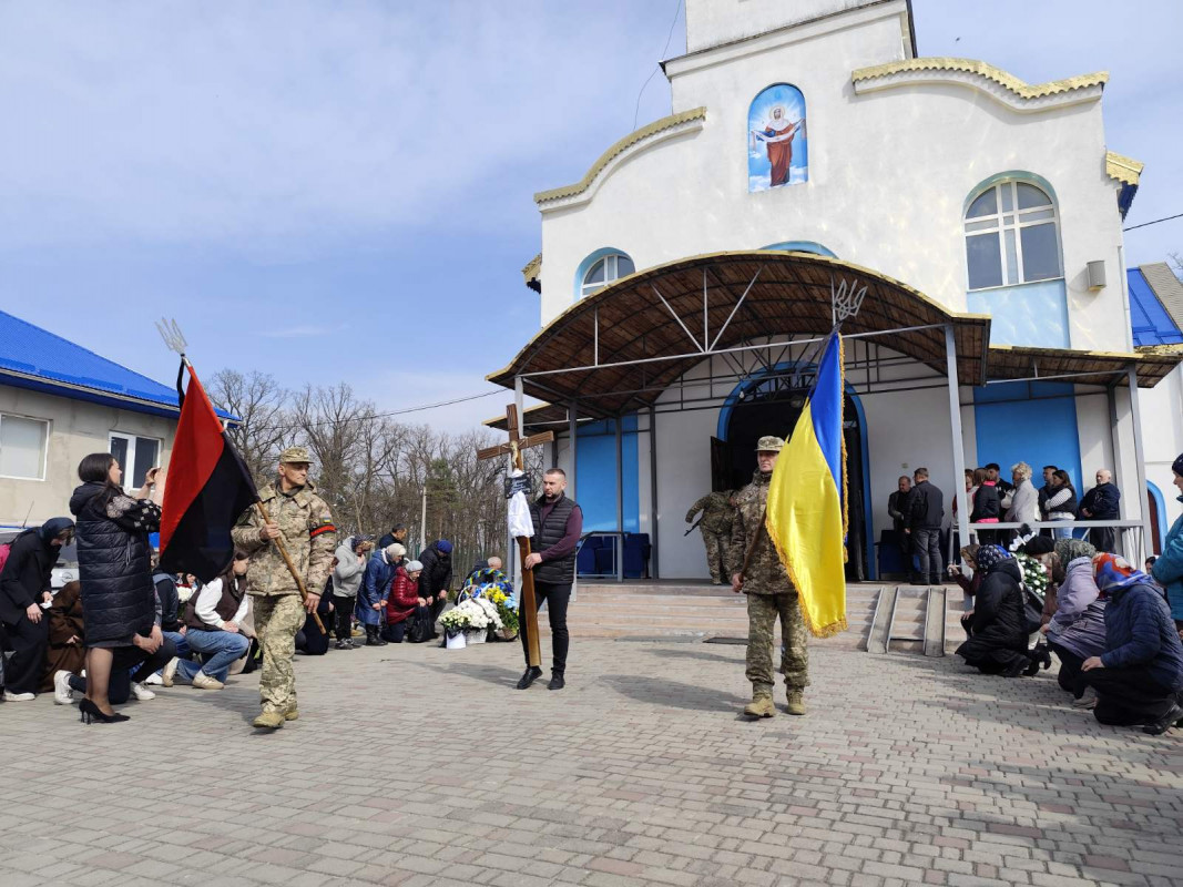 Герою навіки 25: на Волині попрощалися з Максимом Мурашком, який загинув на Курщині у листопаді 2024 року