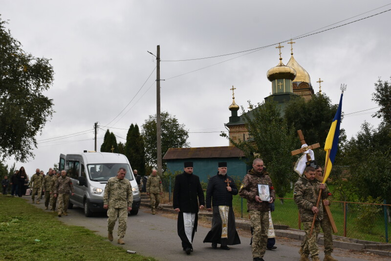 У Луцькому районі попрощались з Героєм Миколою Харічевим