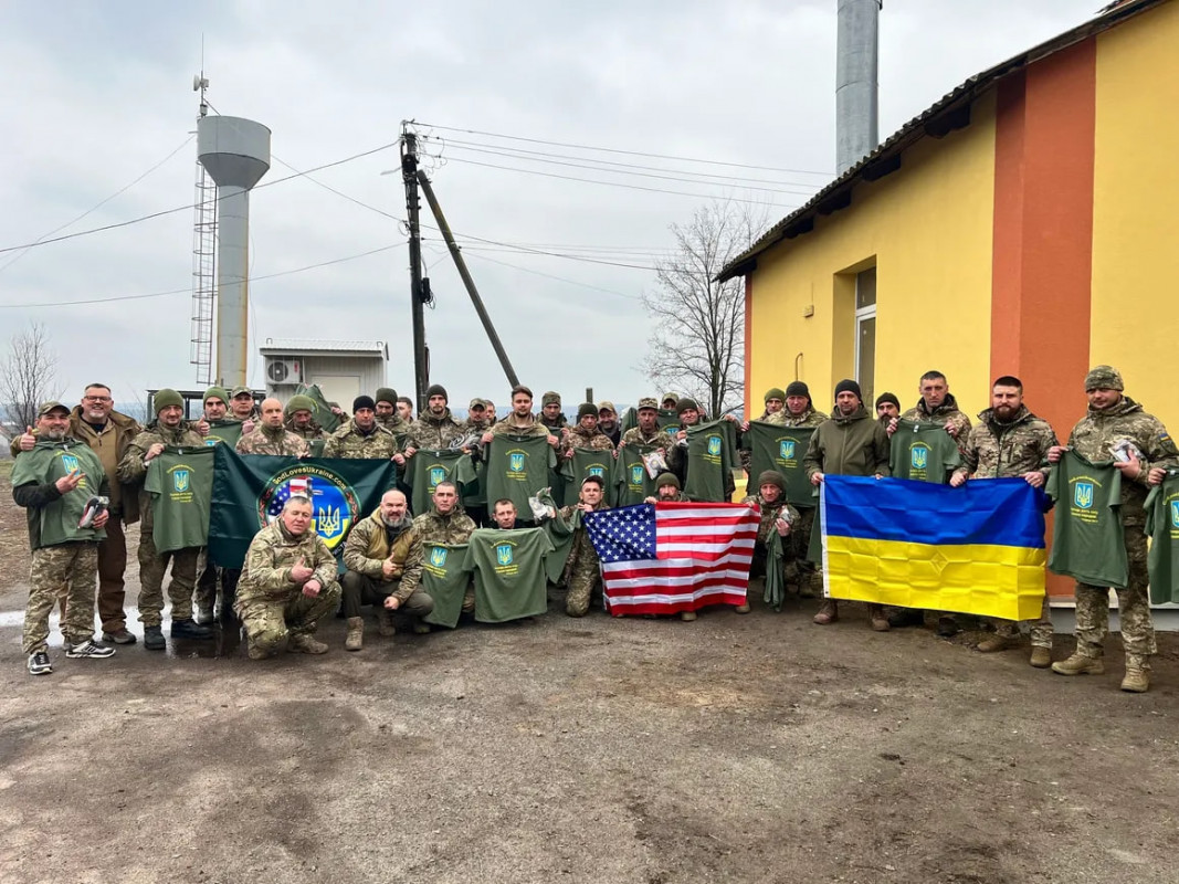 Американець, який щороку їде на передову: на Волині діє його благодійний фонд «Бог любить Україну»