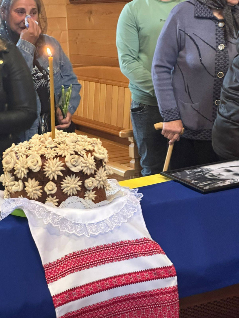 Не встиг створити сім’ю: на Волині в останню земну путь провели 28-річного Героя Миколу Шевчука