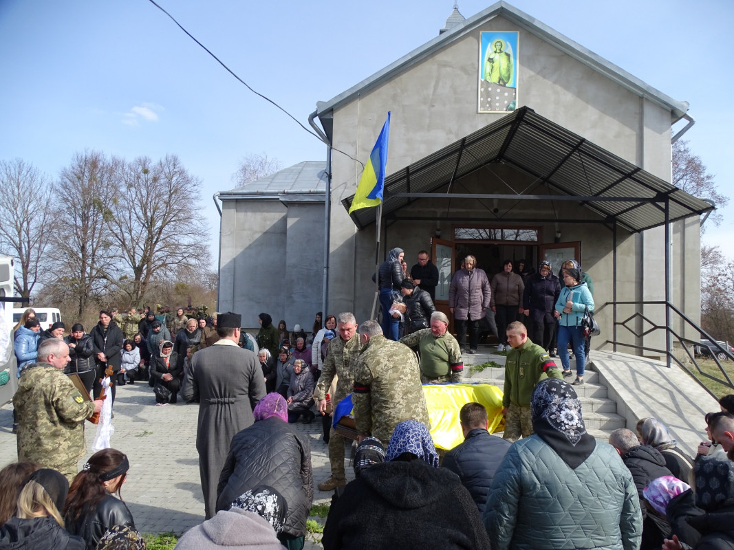 На Волині попрощалися з Героєм Олександром Слебіком