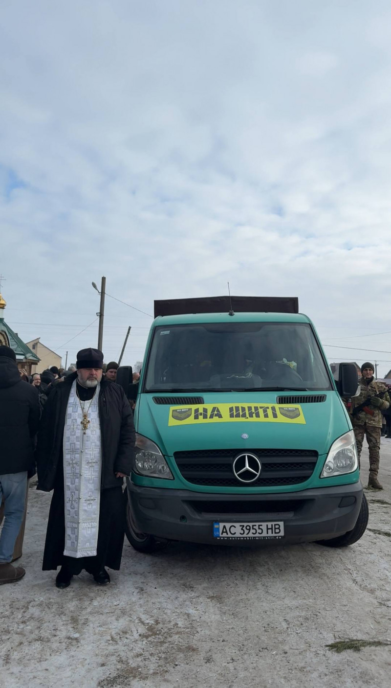 Маленький синочок залишився без батька: на Волині попрощалися з Героєм Сергієм Гулем