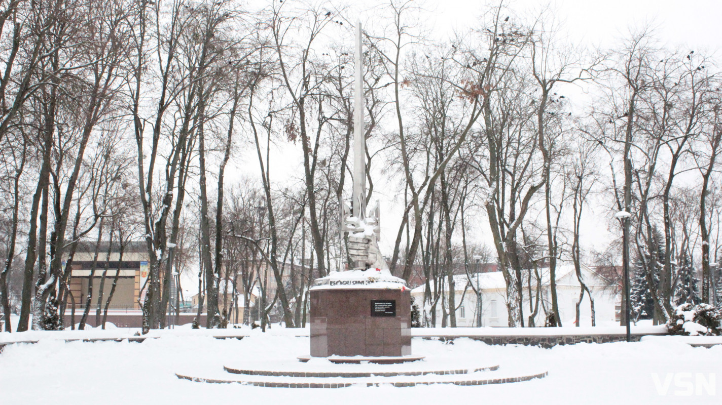 Ковель після снігопадів: фоторепортаж із засніженого міста