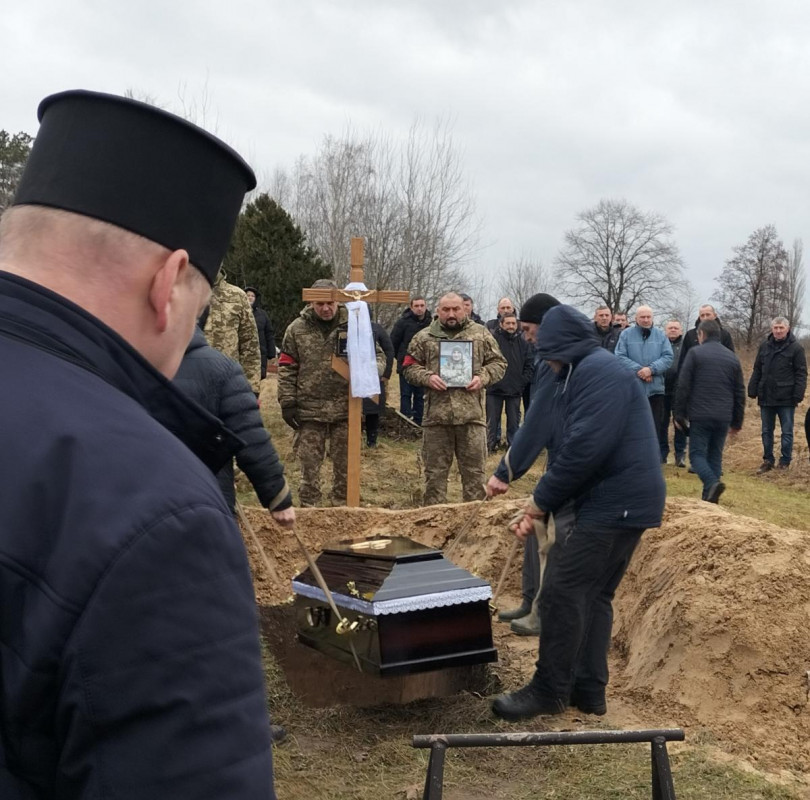 Неодноразово рятував своїх побратимів: на Волині прощалися із Героєм Олексієм Клімчуком. Оновлено