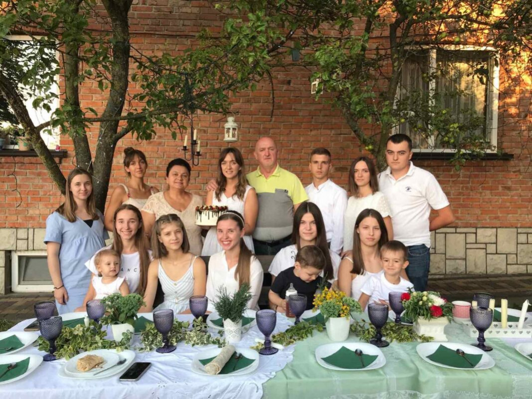 Подружжя з Волині подарували родину 23 дітям і мають 23 онуків