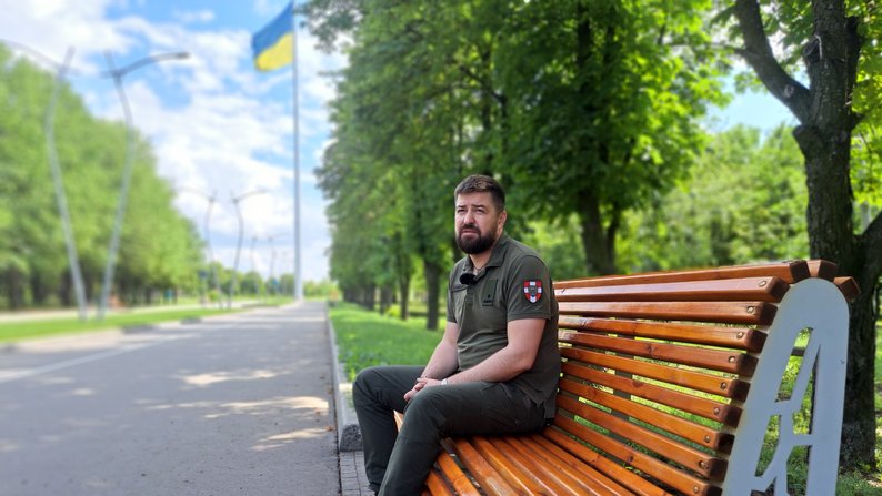 «Я поставив журналістику на військові рейки»: історія викладача з Луцька, який став пресофіцером ЗСУ