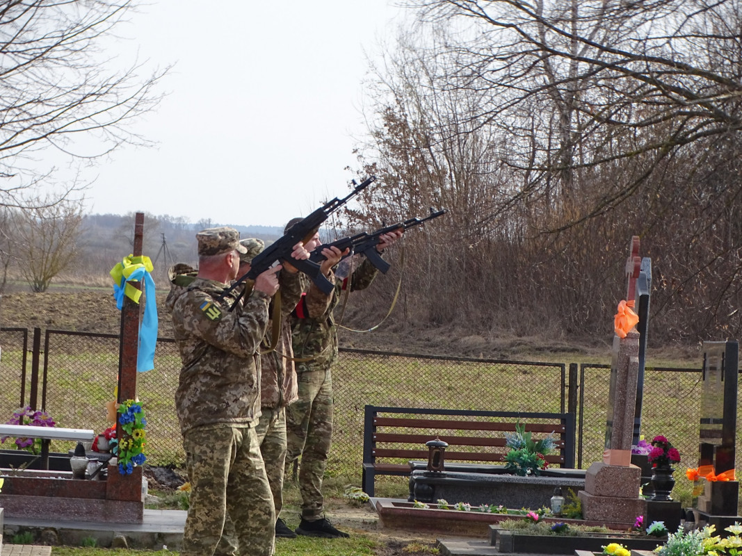 На Волині попрощалися з Героєм Олександром Слебіком
