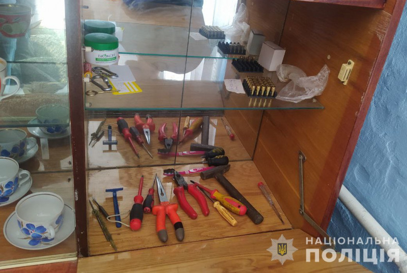 Волинські поліцейські затримали торговця зброєю