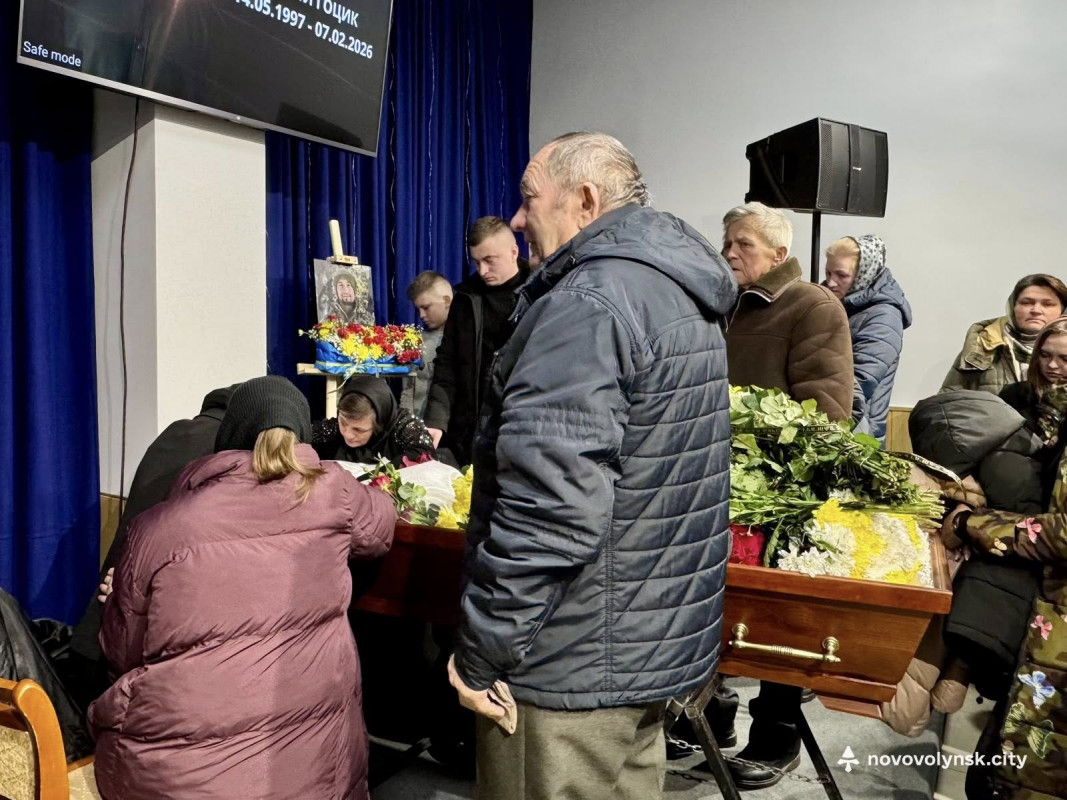 Герой поповнив небесне військо: на Волині поховали Захисника України Андрія Гоцика