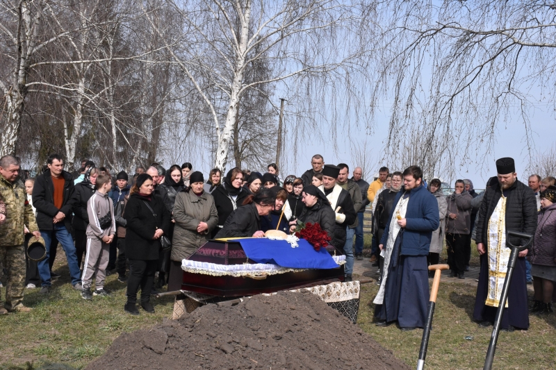 Загинув у жовтні 2025 року: на Волині відбулось прощання із захисником Тарасом Шавлаєм