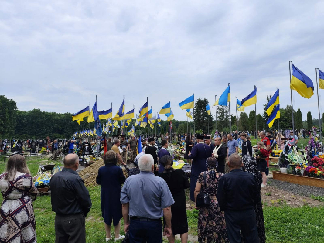 Загинув у квітні 2024 року: на Волині попрощалися із Героєм Олександром Троянчуком