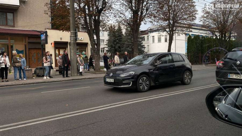 У Луцьку ДТП на проспекті Перемоги, рух ускладнено