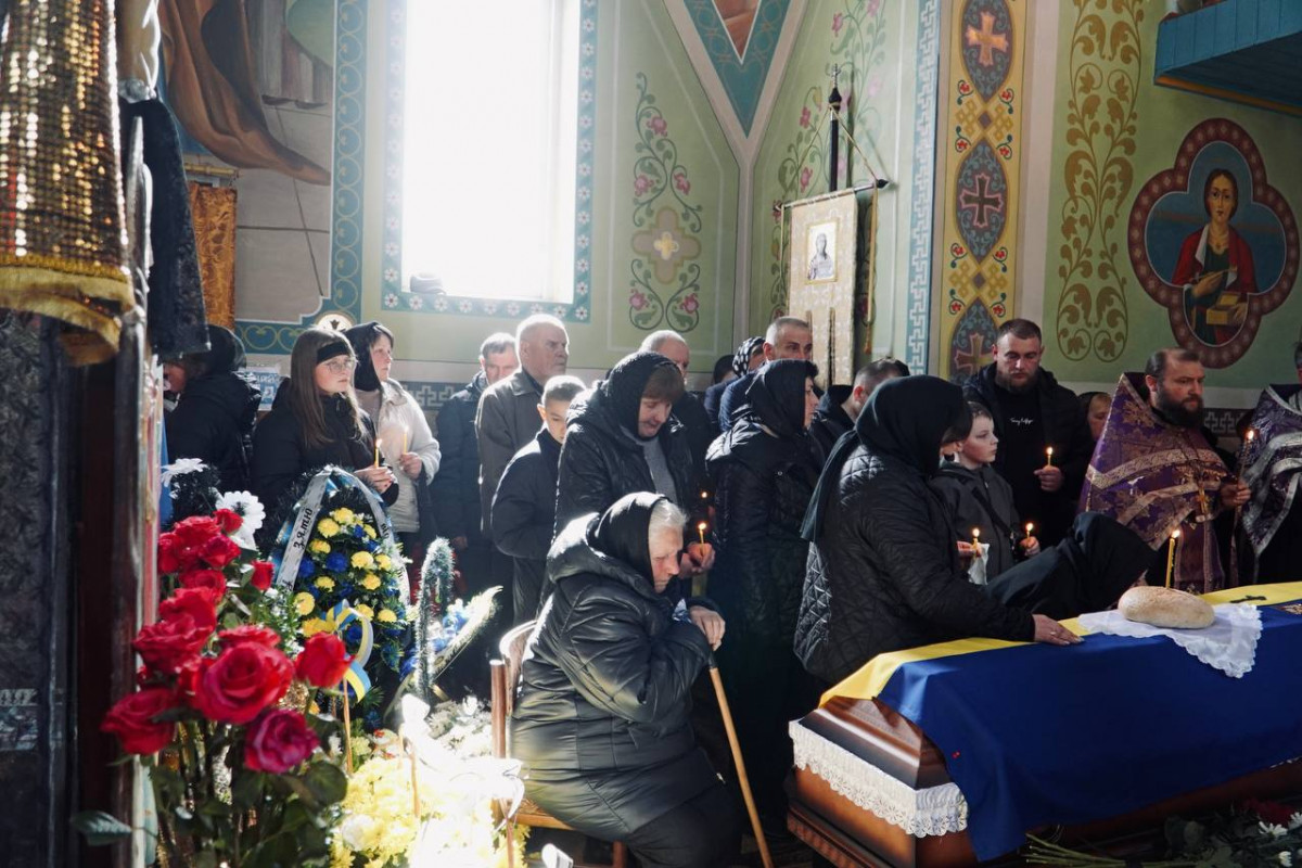 На Волині попрощалися із полеглим воїном Михайлом Чикирдою