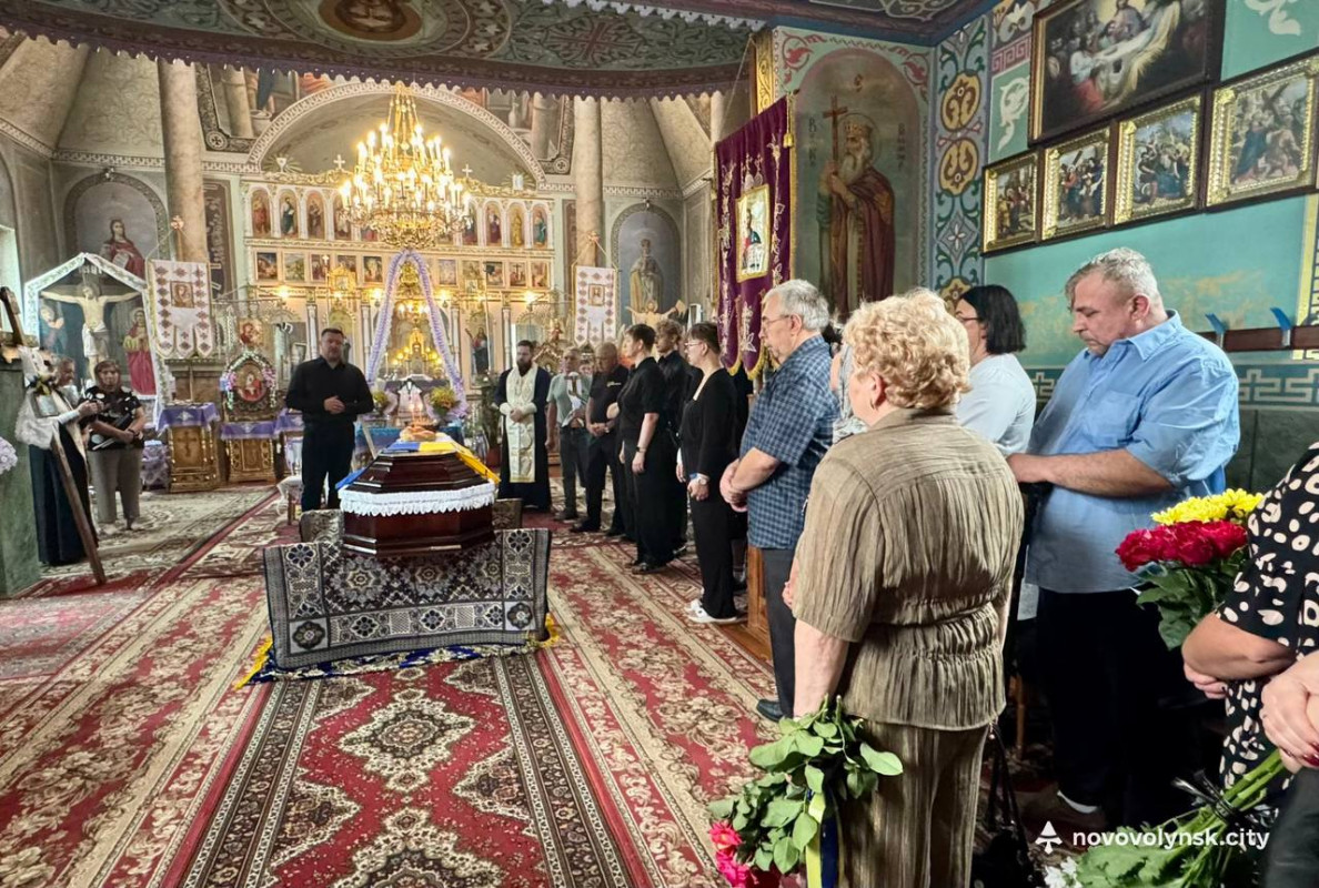 Через місяць після загибелі: на Волині попрощалися з Героєм Іваном Зіркевичем