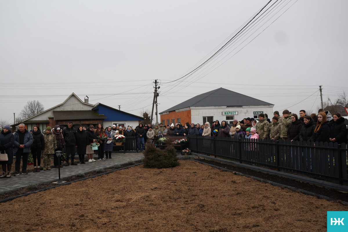 Пам’ять, закарбована назавжди: у громаді на Волині відкрили Алею пам’яті полеглих Героїв