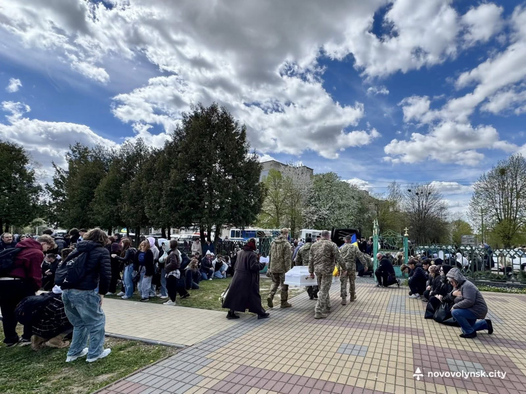Тривалий час Герой вважався зниклим безвісти: на Волині в останню путь провели Героя Богдана Каспрука