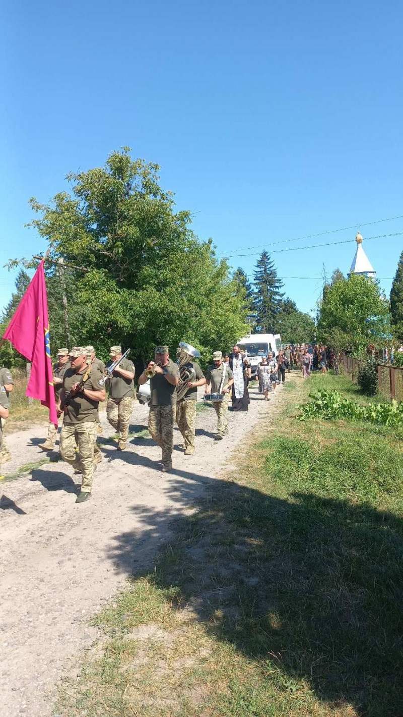 Понад рік чекали звістки: на Волині попрощалися із загиблим захисником Михайлом Михалевським