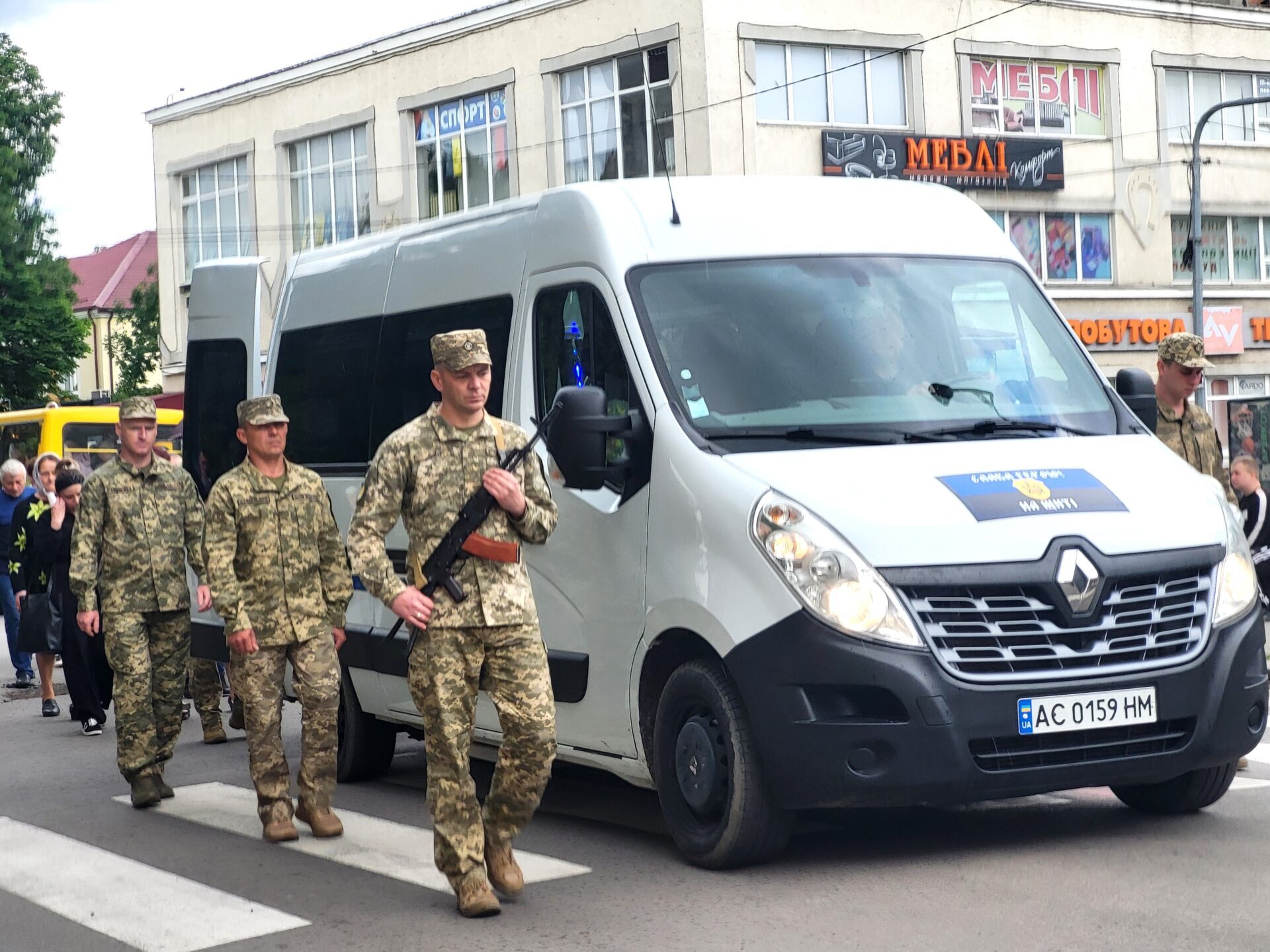 «Вірили до останнього»: на Волині попрощалися з Романом Набієвим, який рік вважався зниклим безвісти